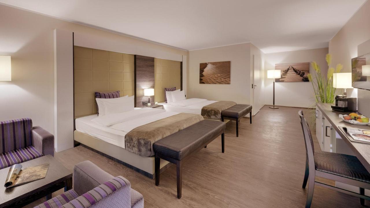 Hotel Bayside Scharbeutz Esterno foto