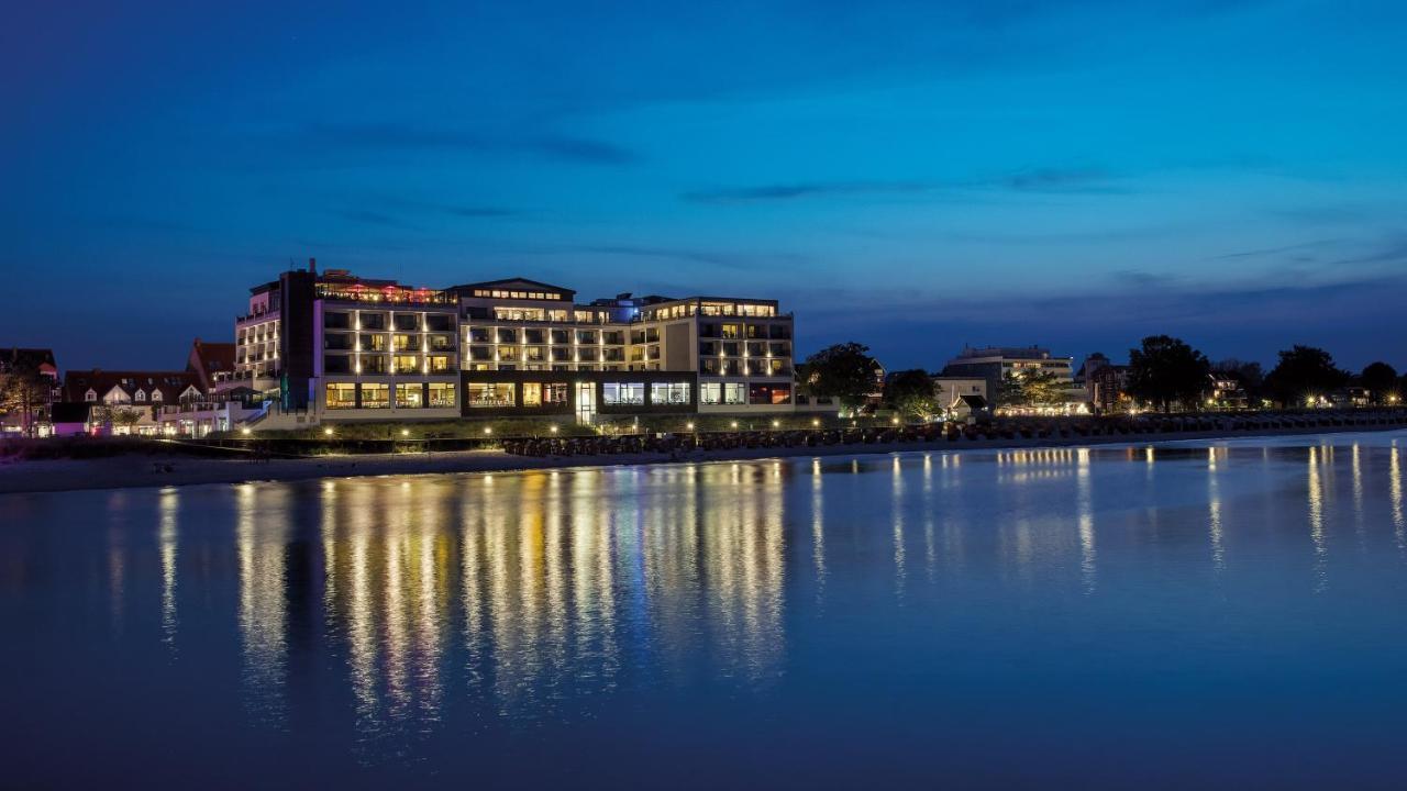 Hotel Bayside Scharbeutz Esterno foto